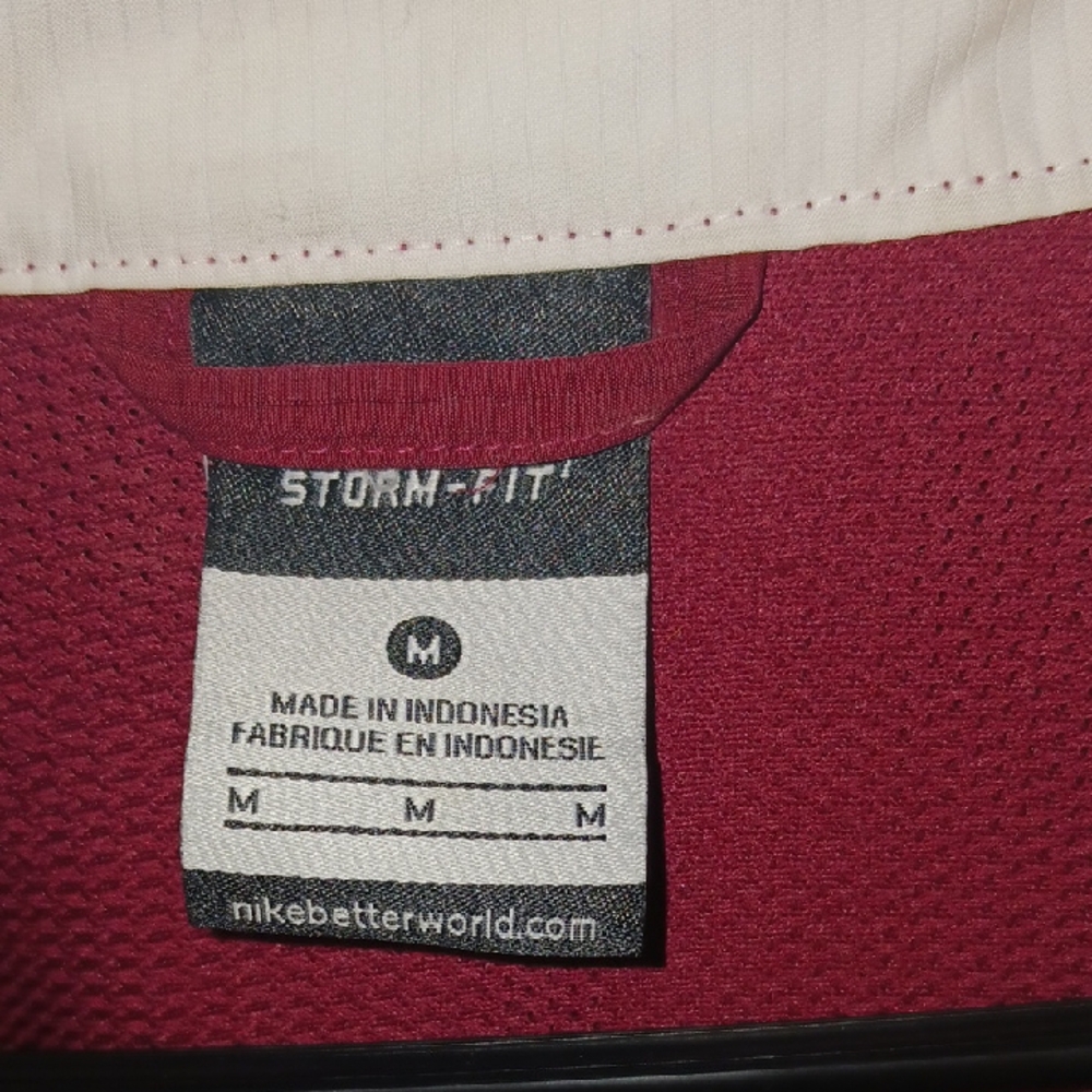 Nike Storm-FIT Jacket - Picture 2 of 5